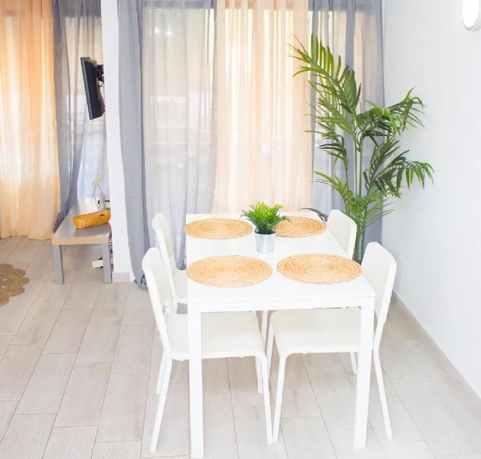 Bienvenidos Al Sur Apartment Los Cristianos  Spain